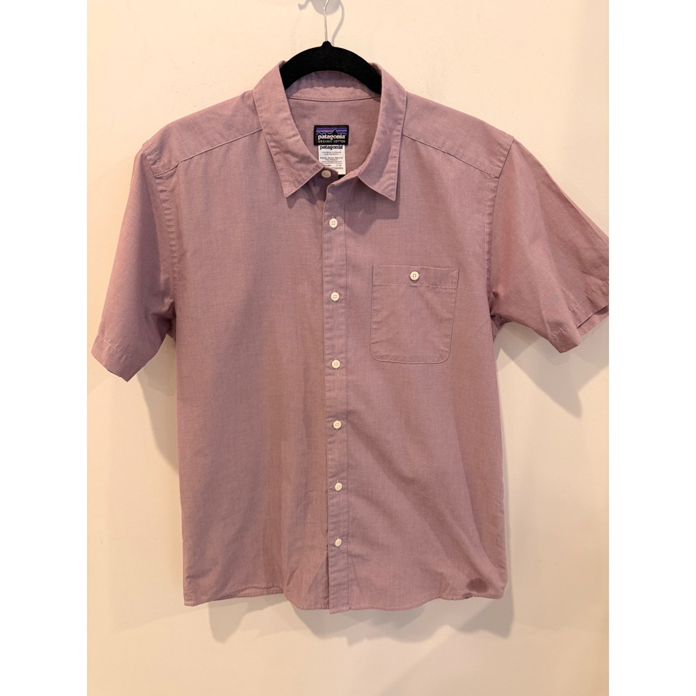 Patagonia Mens Organic Cotton Short Sleeve Button Down Shirt Purple STY52691 M